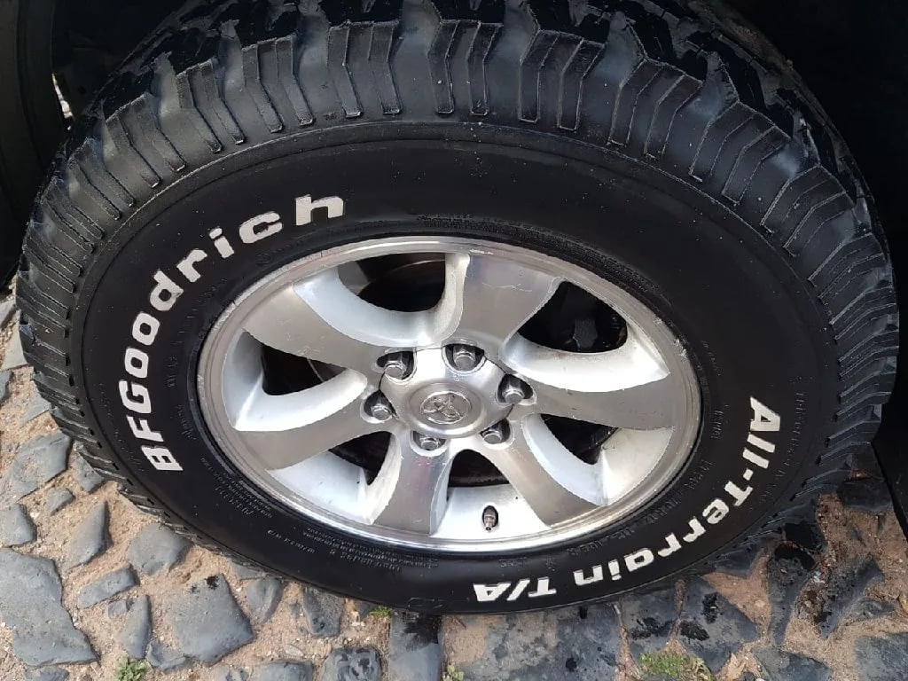 Toyota Land Cruiser Prado — foto 7