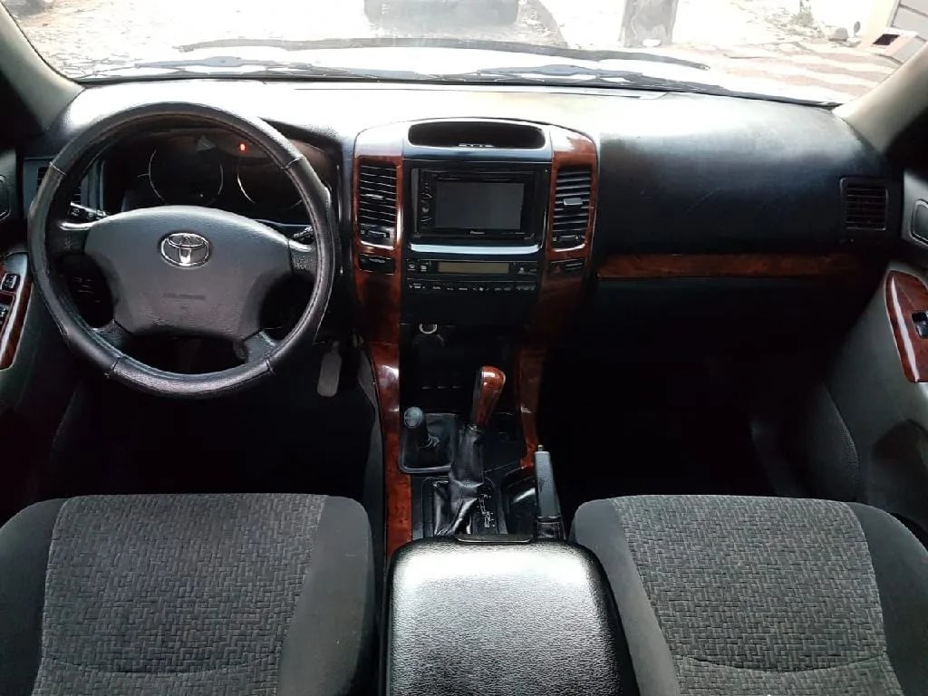 Toyota Land Cruiser Prado — foto 8
