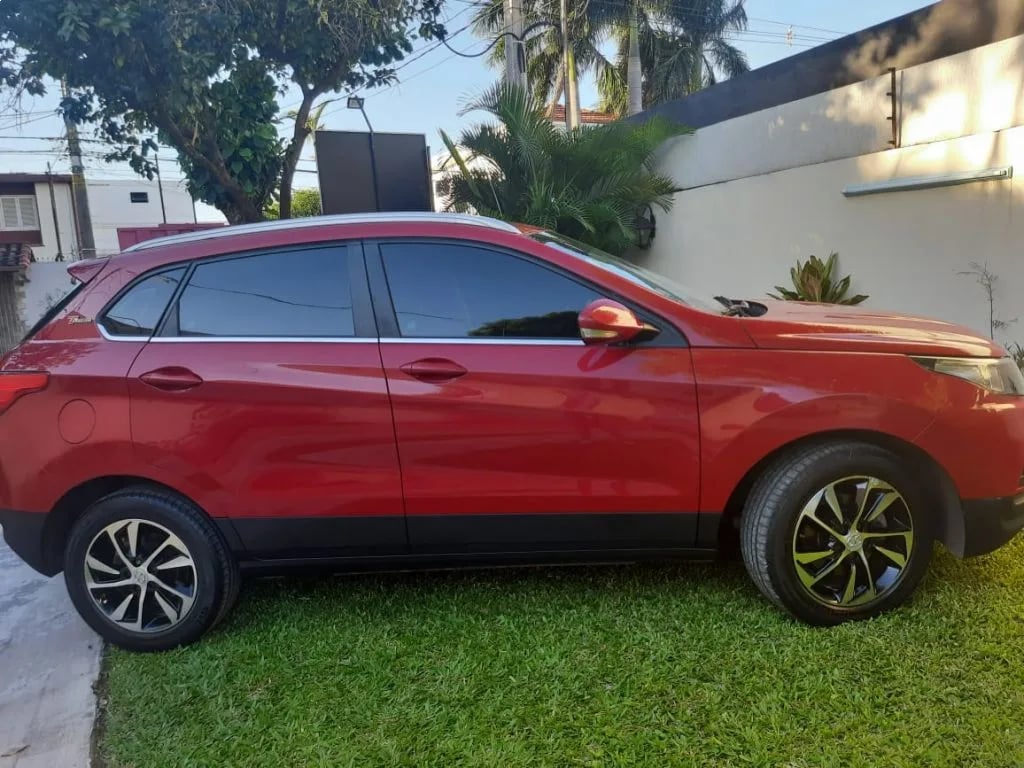 BAIC Senova X65 — foto 1