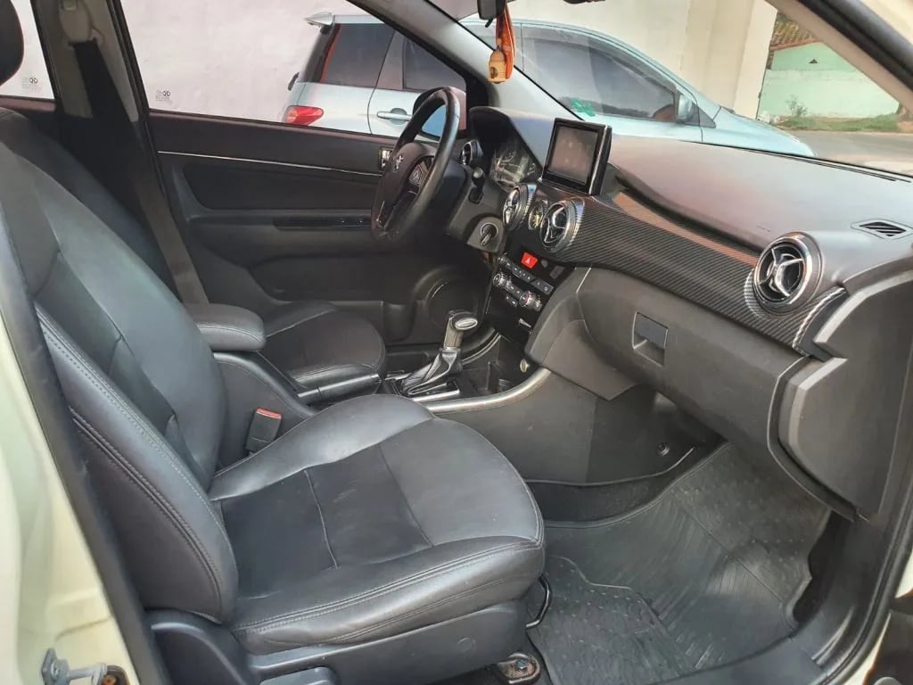 BAIC Senova X25 — foto 7