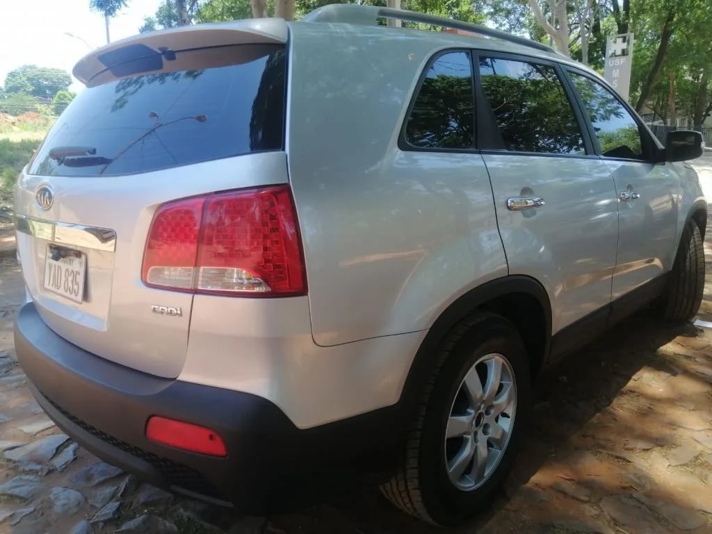 Kia Sorento — foto 4