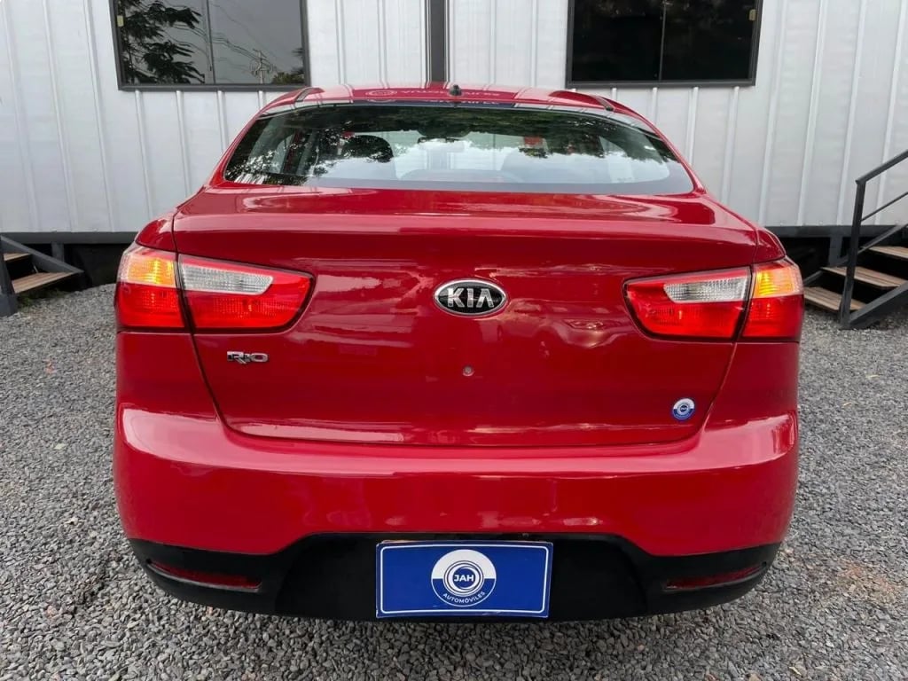 Kia Rio — foto 4