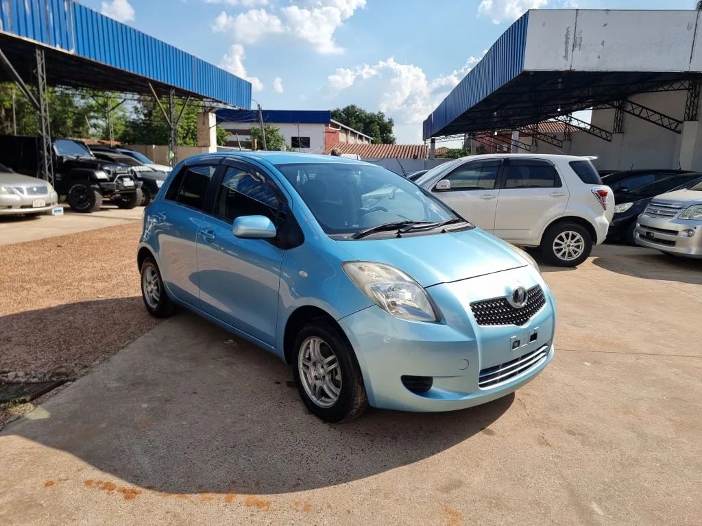 Toyota Vitz — foto 8