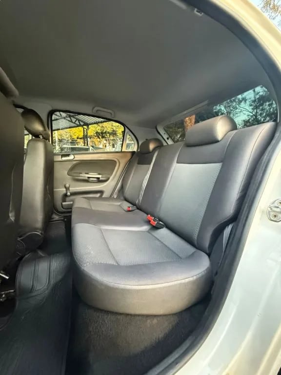 Volkswagen Gol — foto 1