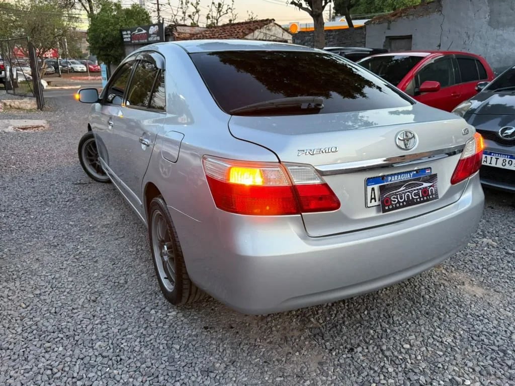 Toyota Premio — foto 4