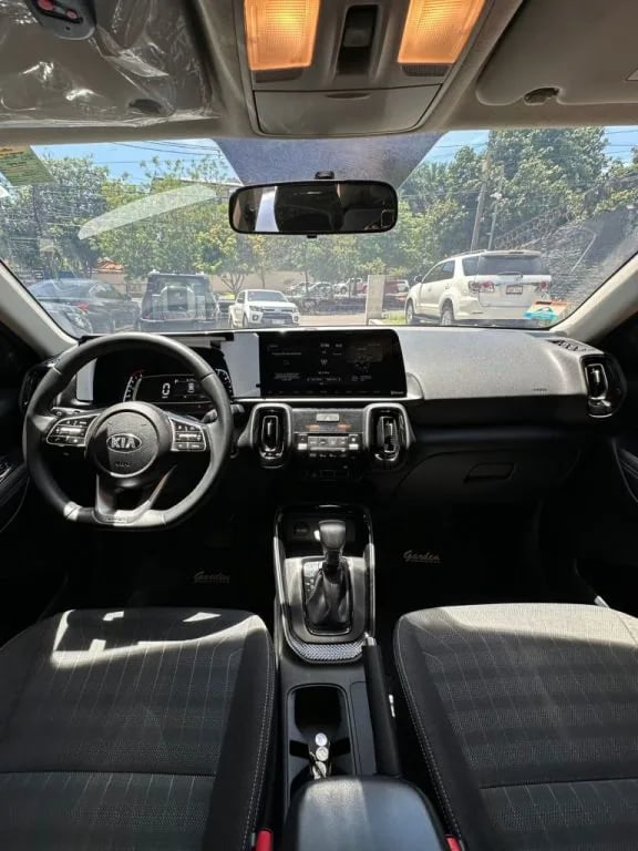 Kia Sonet — foto 7