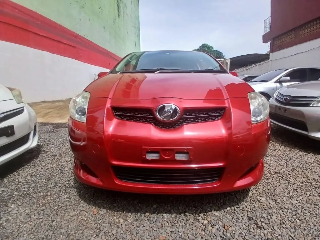 Toyota Auris — foto 4