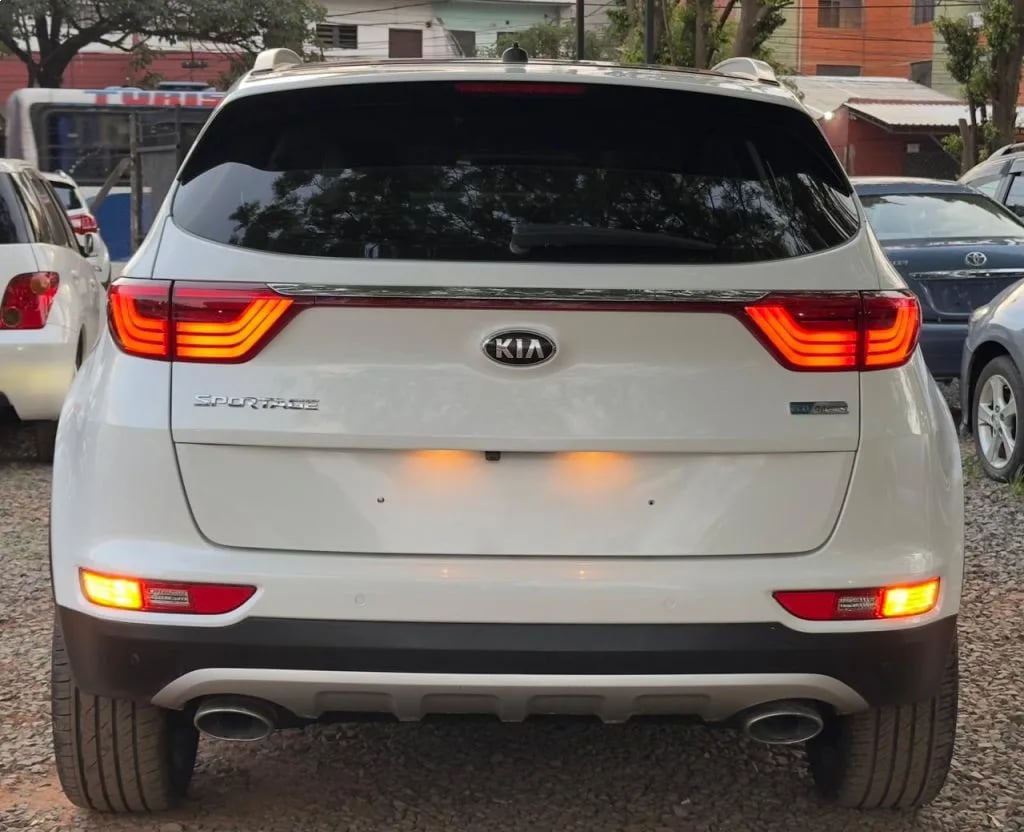 Kia Sportage — foto 8