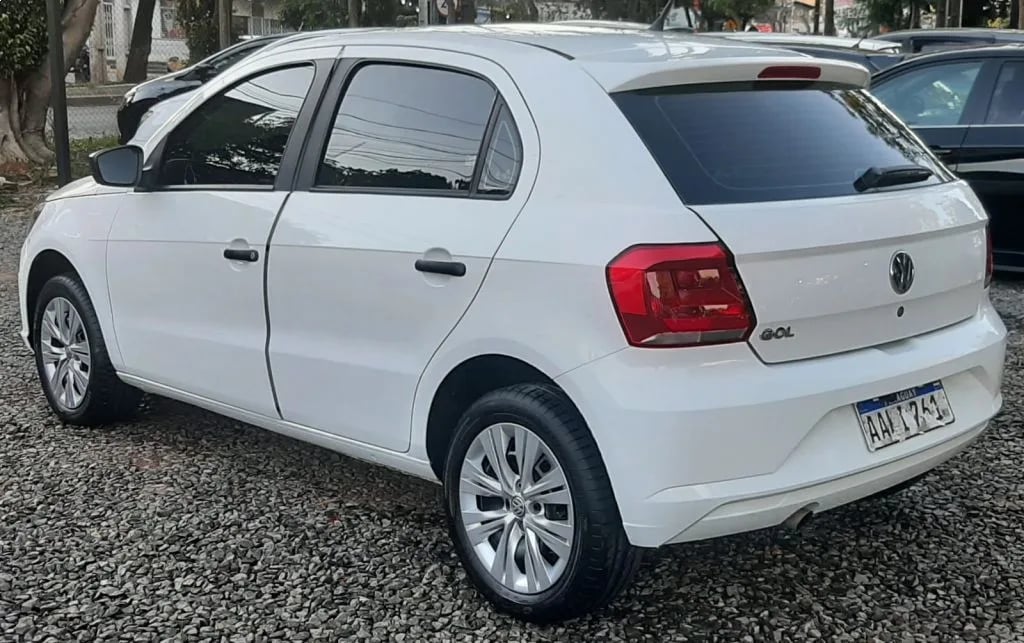 Volkswagen Gol — foto 3