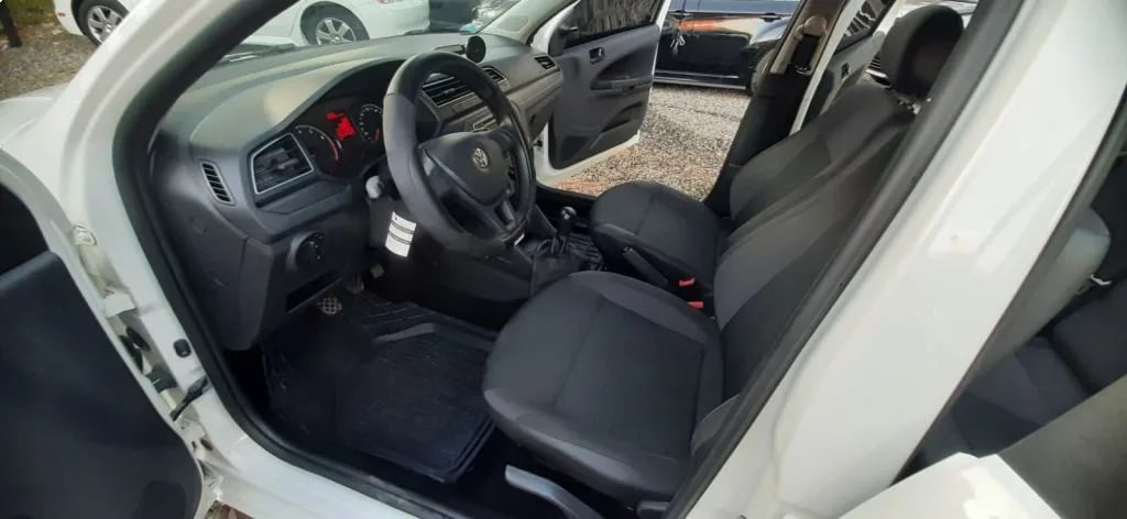 Volkswagen Gol — foto 5