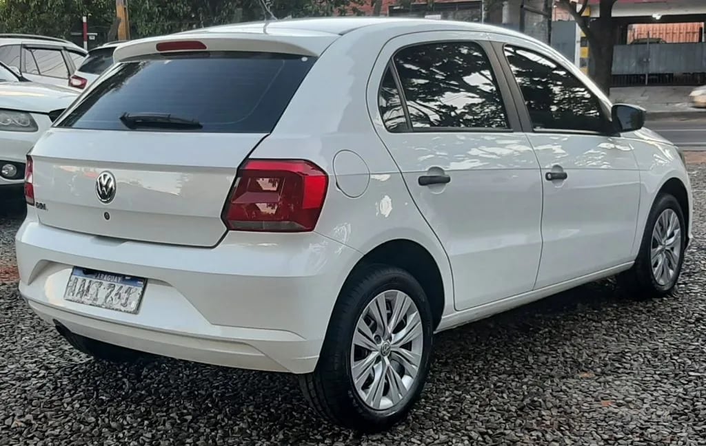 Volkswagen Gol — foto 7