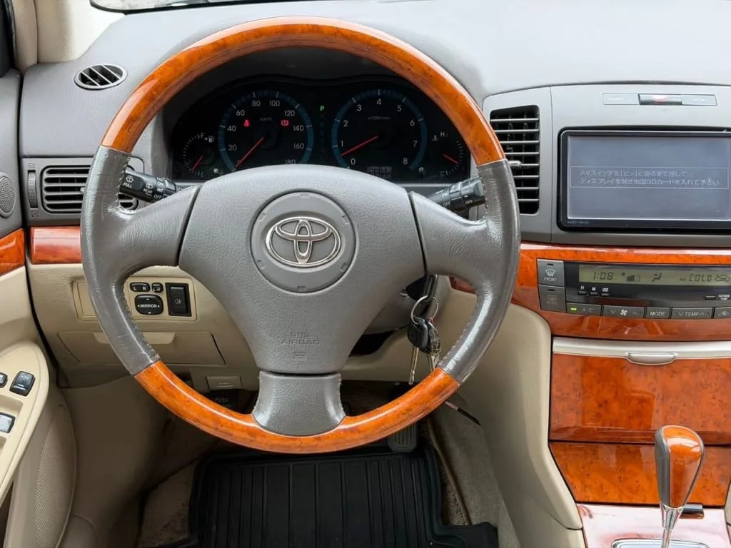 Toyota Premio — foto 7