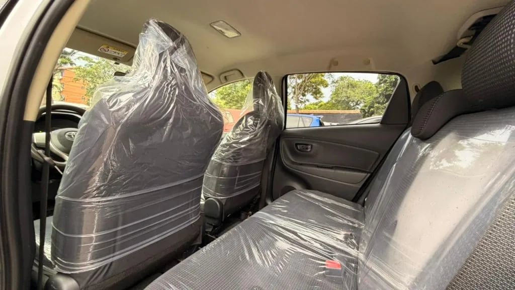 Toyota Vitz — foto 8