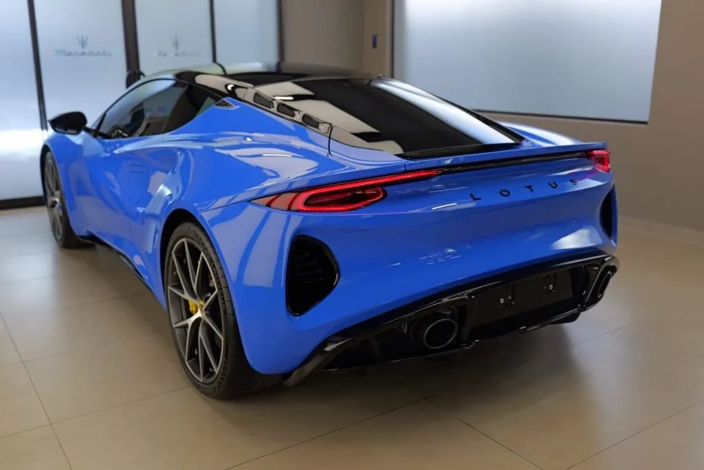 Lotus Emira — foto 5