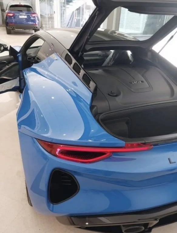 Lotus Emira — foto 6