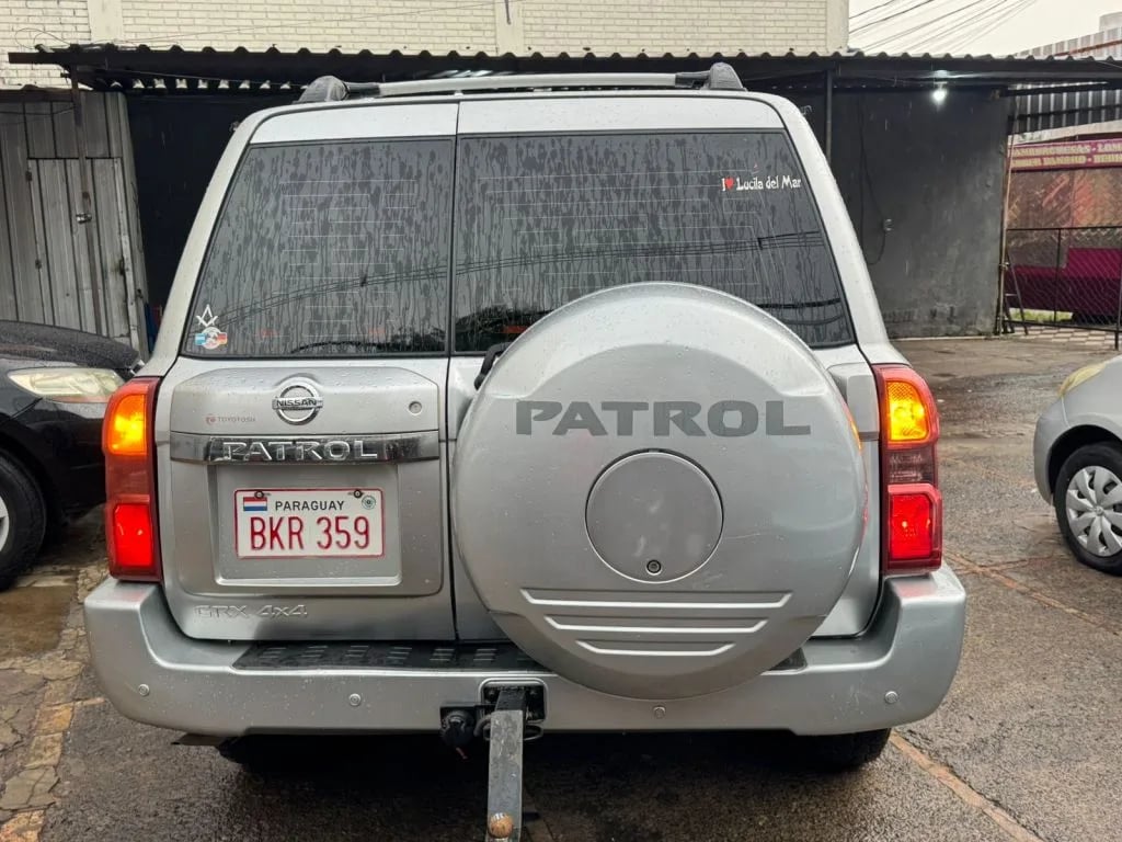 Nissan Patrol — foto 6