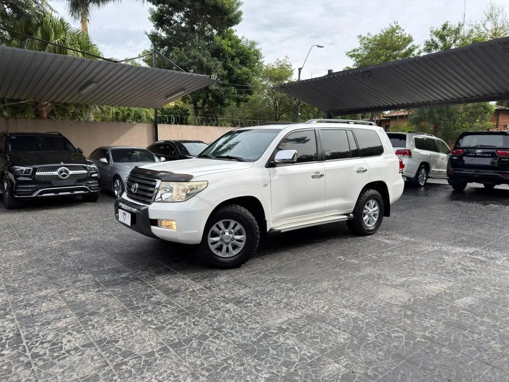 Toyota Land Cruiser — foto 3