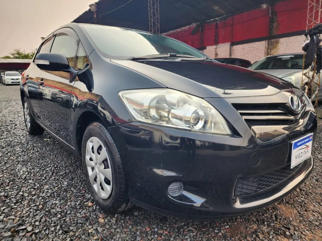 Toyota Auris — foto 9