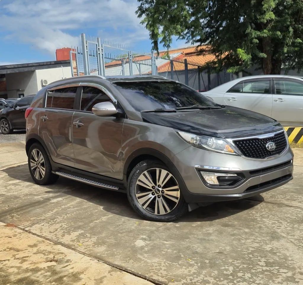 Kia Sportage — foto 8