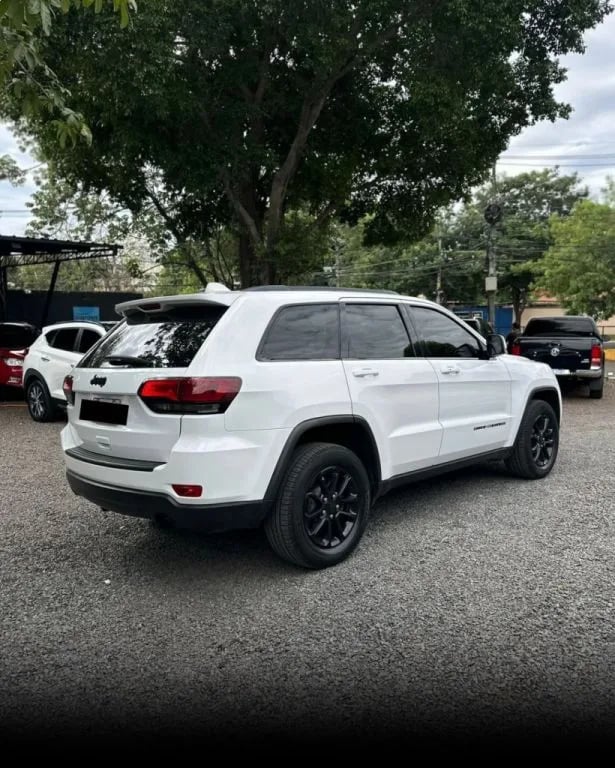 Jeep Grand Cherokee — foto 5