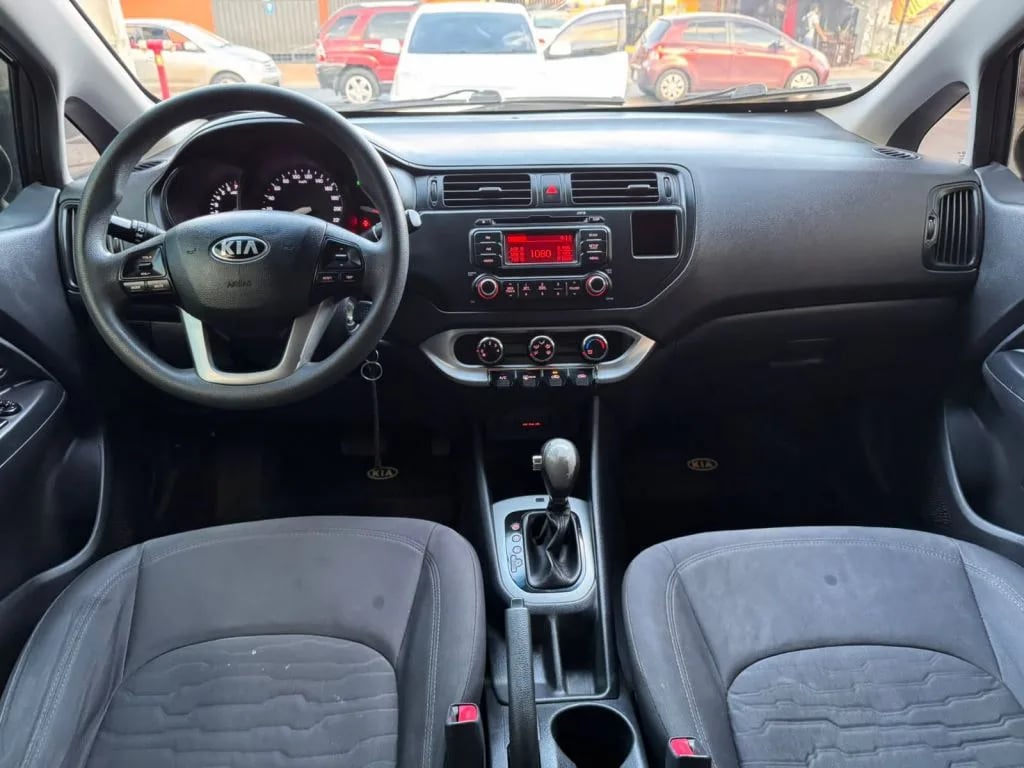 Kia Rio — foto 6