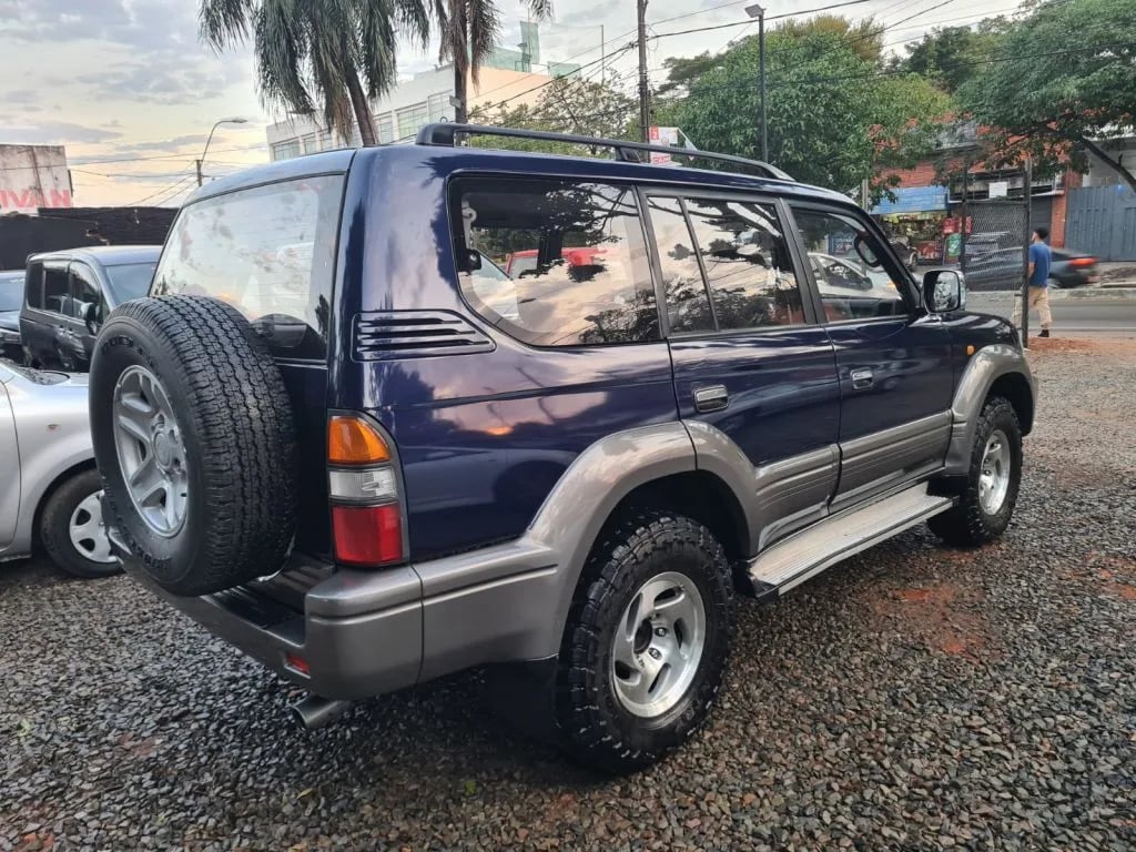 Toyota Land Cruiser Prado — foto 2