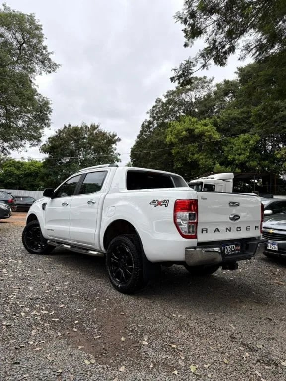 Ford Ranger — foto 3