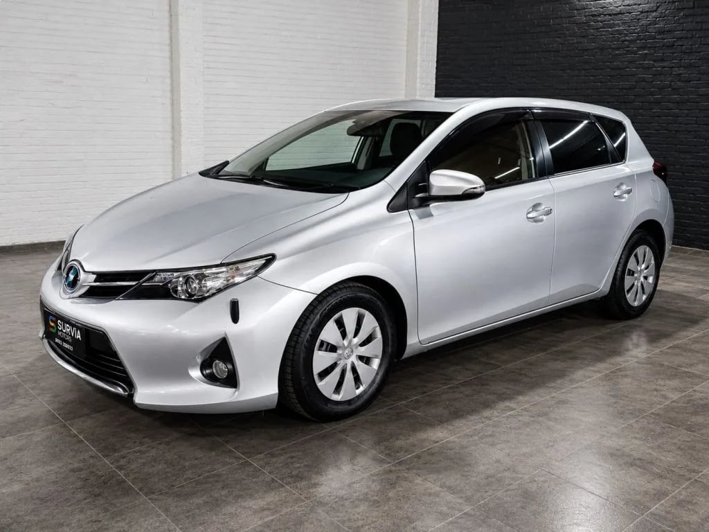 Toyota Auris — foto 8
