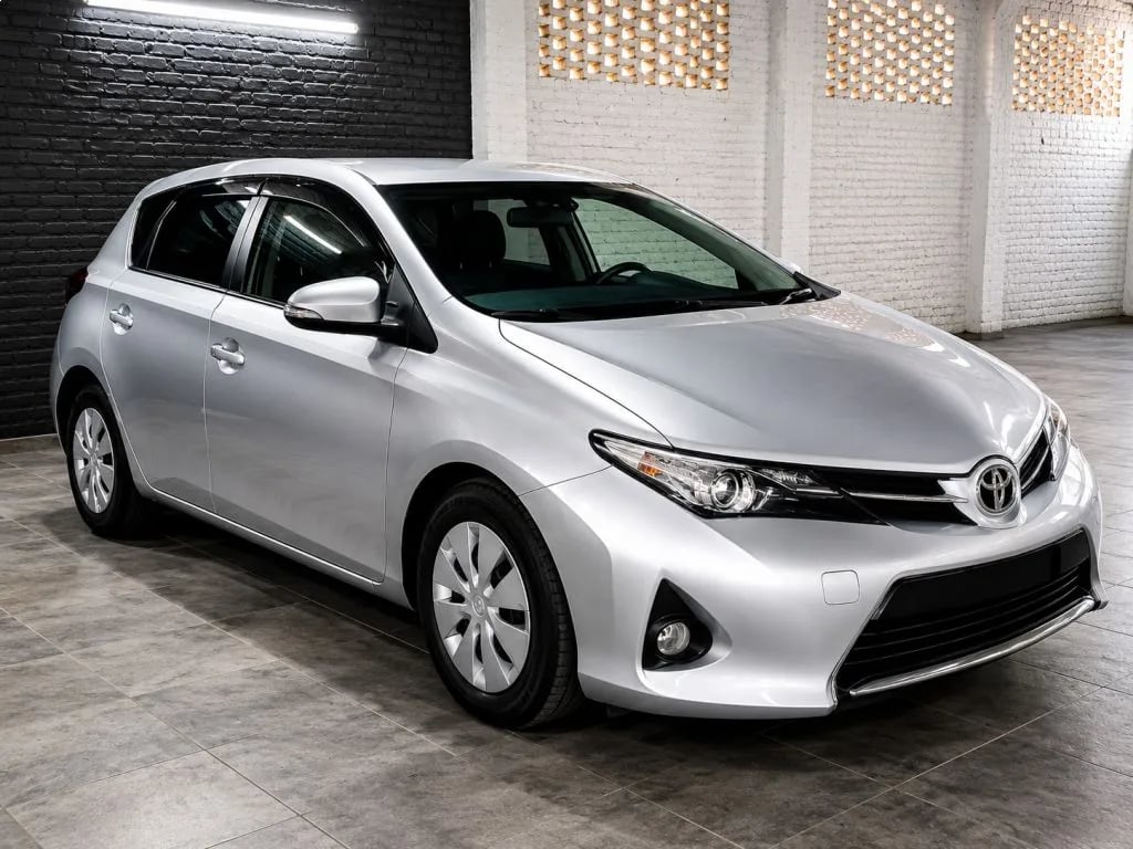 Toyota Auris — foto 9