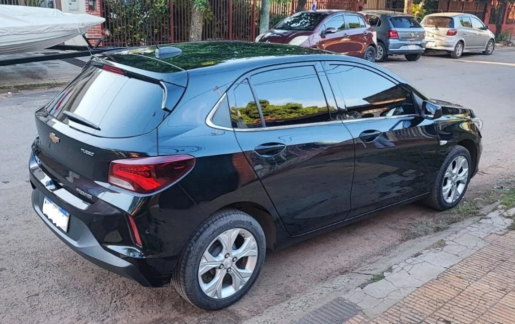 Chevrolet Onix — foto 7