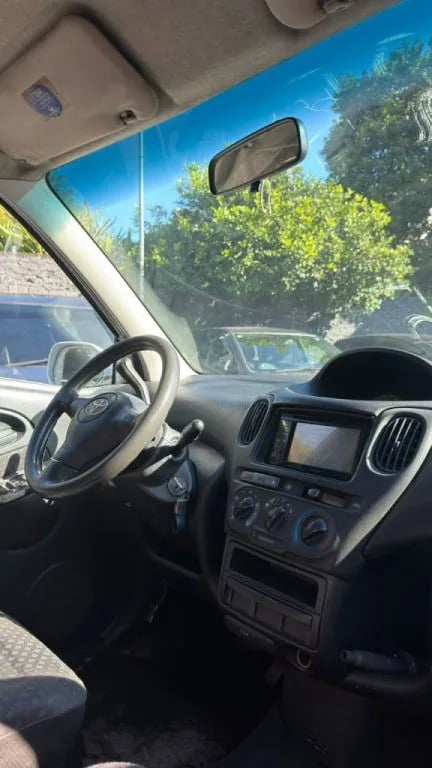 Toyota Funcargo — foto 6