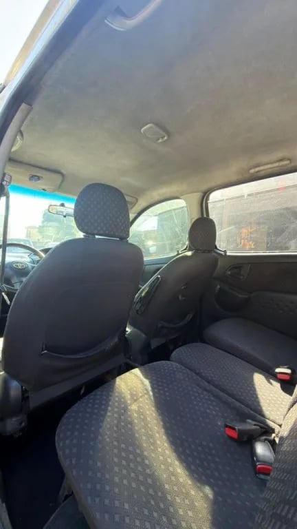 Toyota Funcargo — foto 7