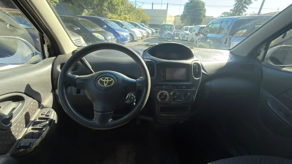 Toyota Funcargo — foto 8