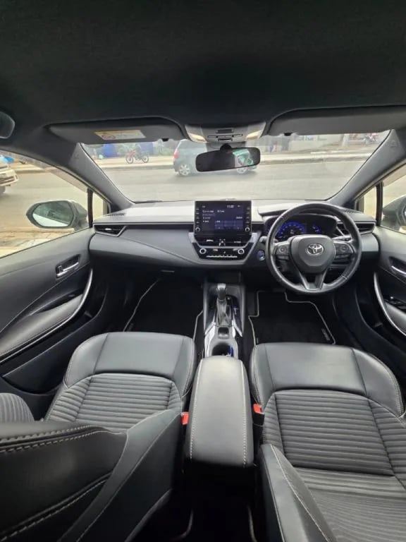 Toyota Corolla — foto 2