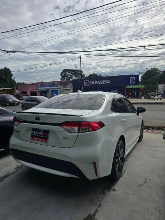 Toyota Corolla — foto 7