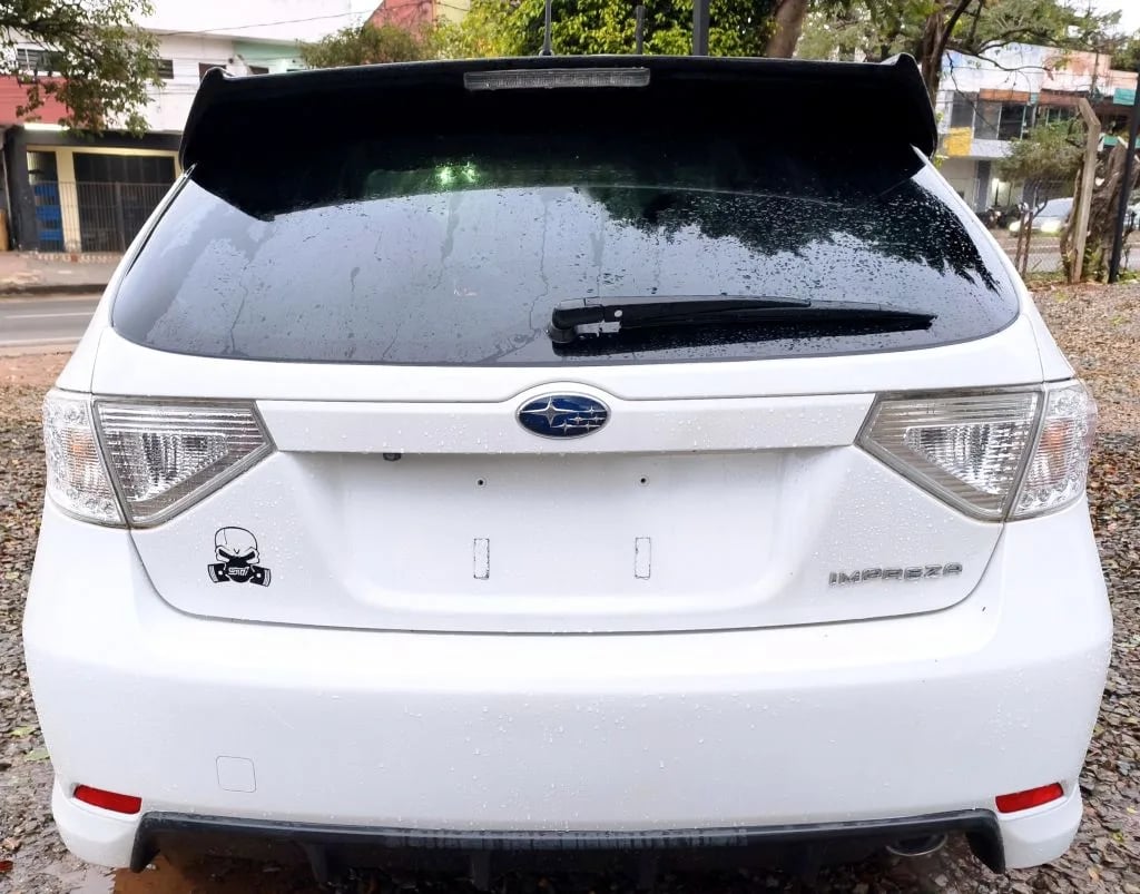 Subaru Impreza — foto 5