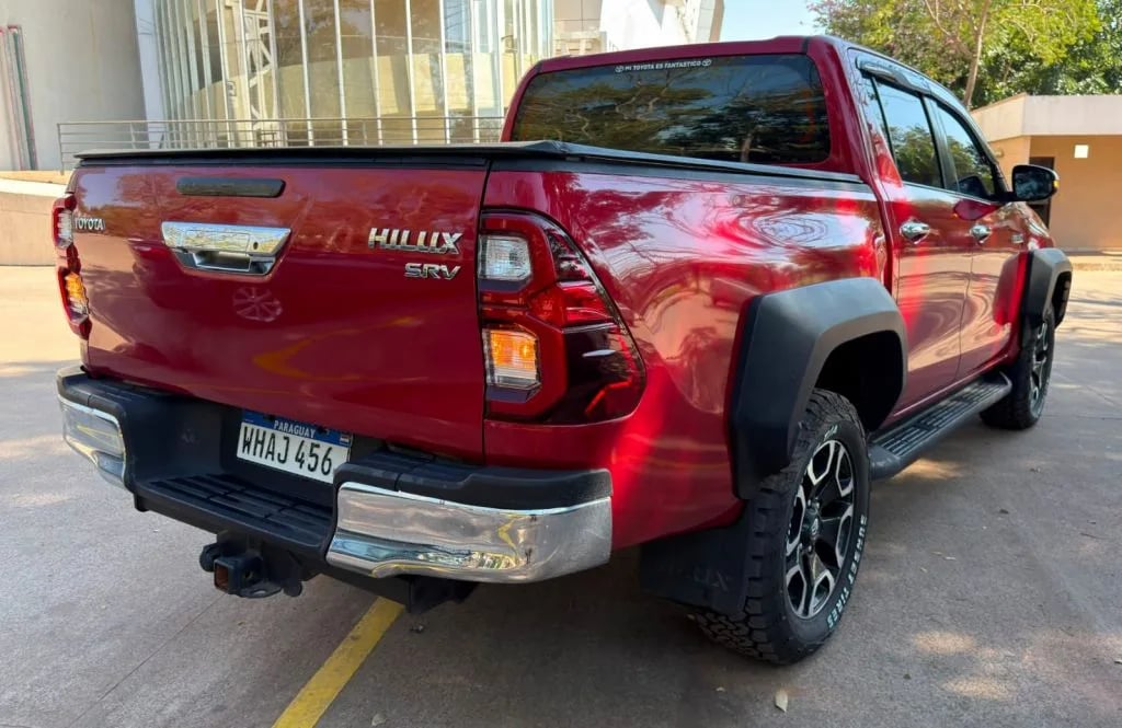 Toyota Hilux — foto 9