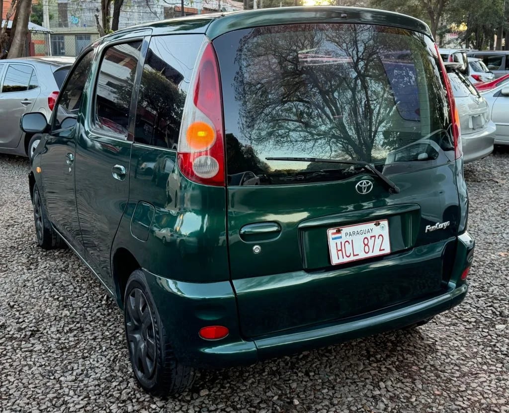 Toyota Funcargo — foto 5