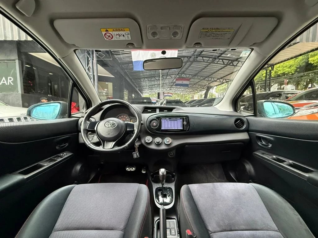 Toyota Vitz — foto 5
