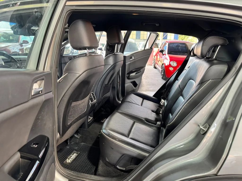 Kia Sportage — foto 8