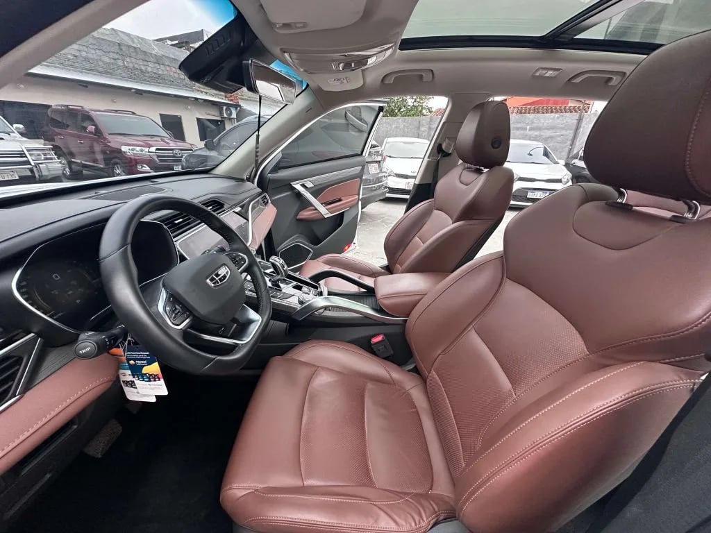 Geely Azkarra — foto 8