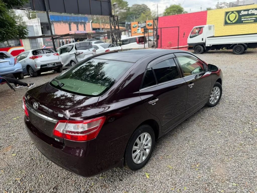 Toyota Premio — foto 5