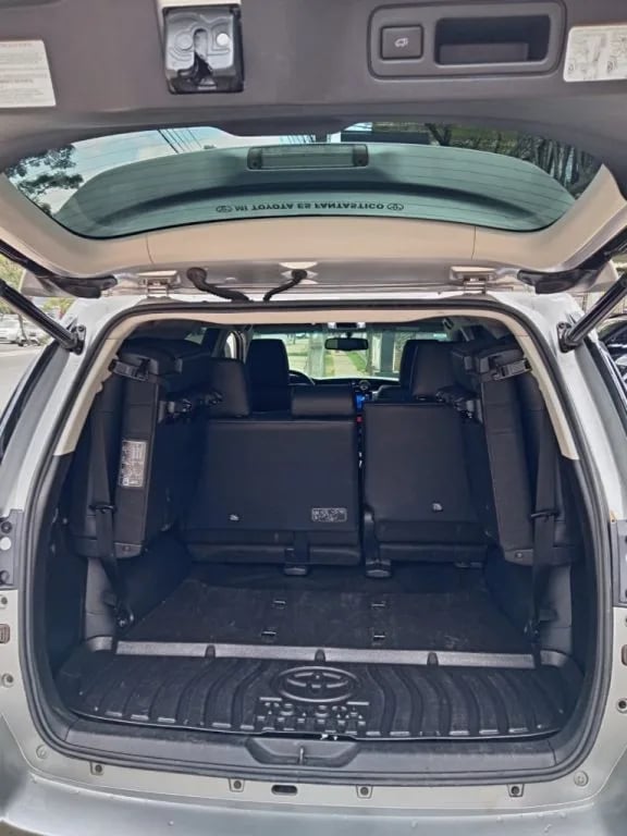 Toyota Fortuner — foto 5