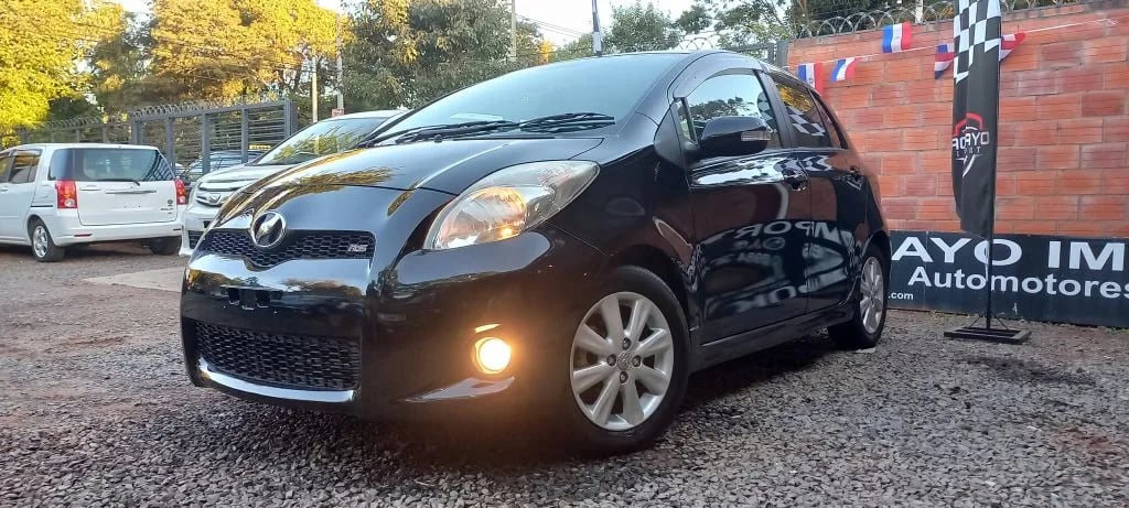 Toyota Vitz — foto 9