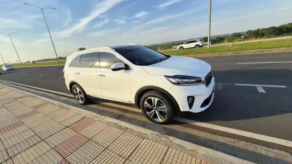 Kia Sorento — foto 7