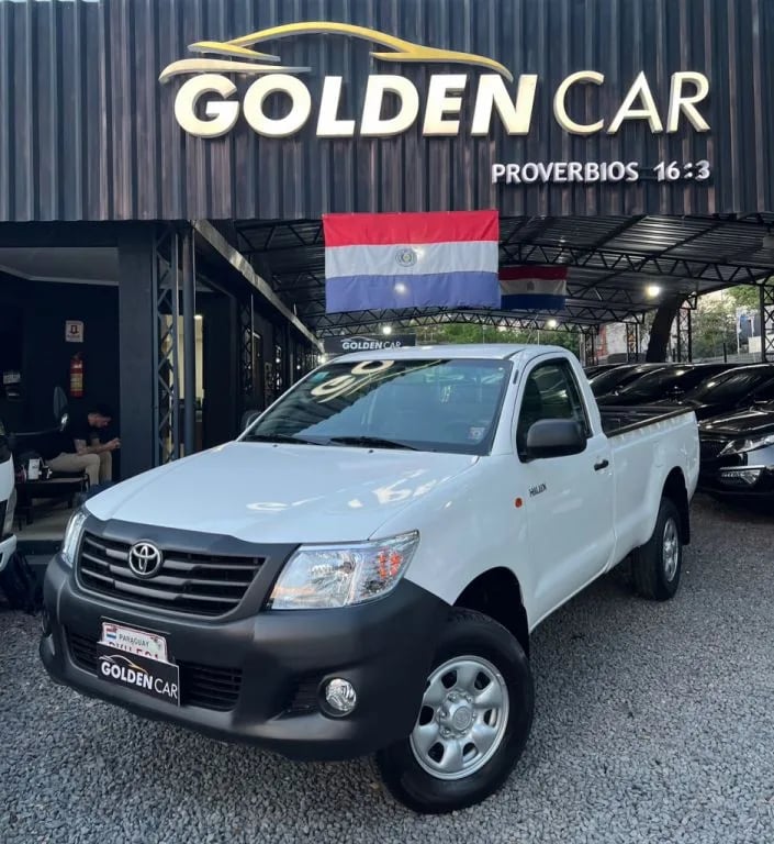Toyota Hilux — foto 7