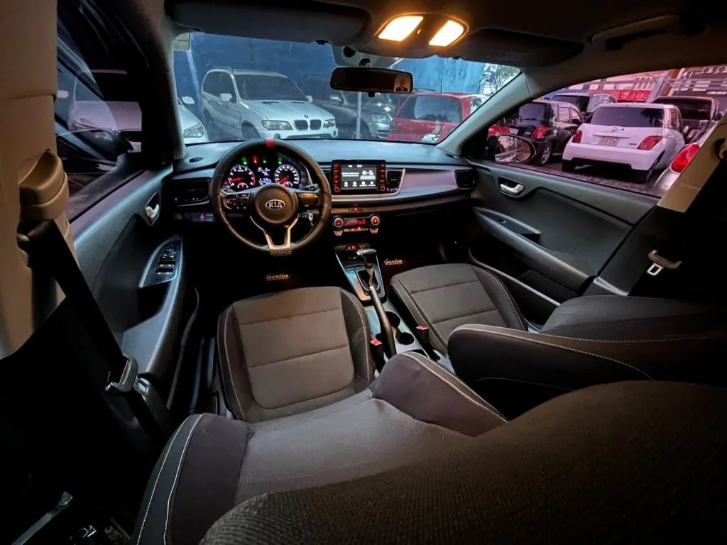 Kia Rio — foto 7