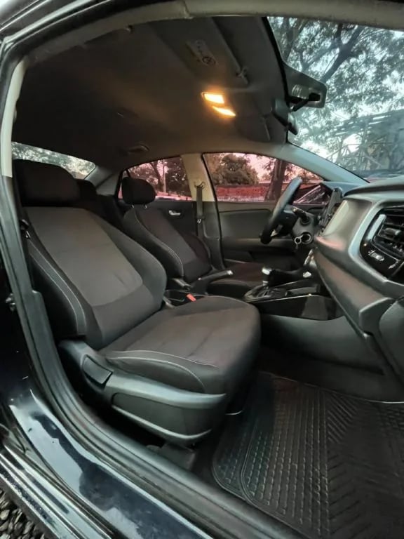 Kia Rio — foto 8