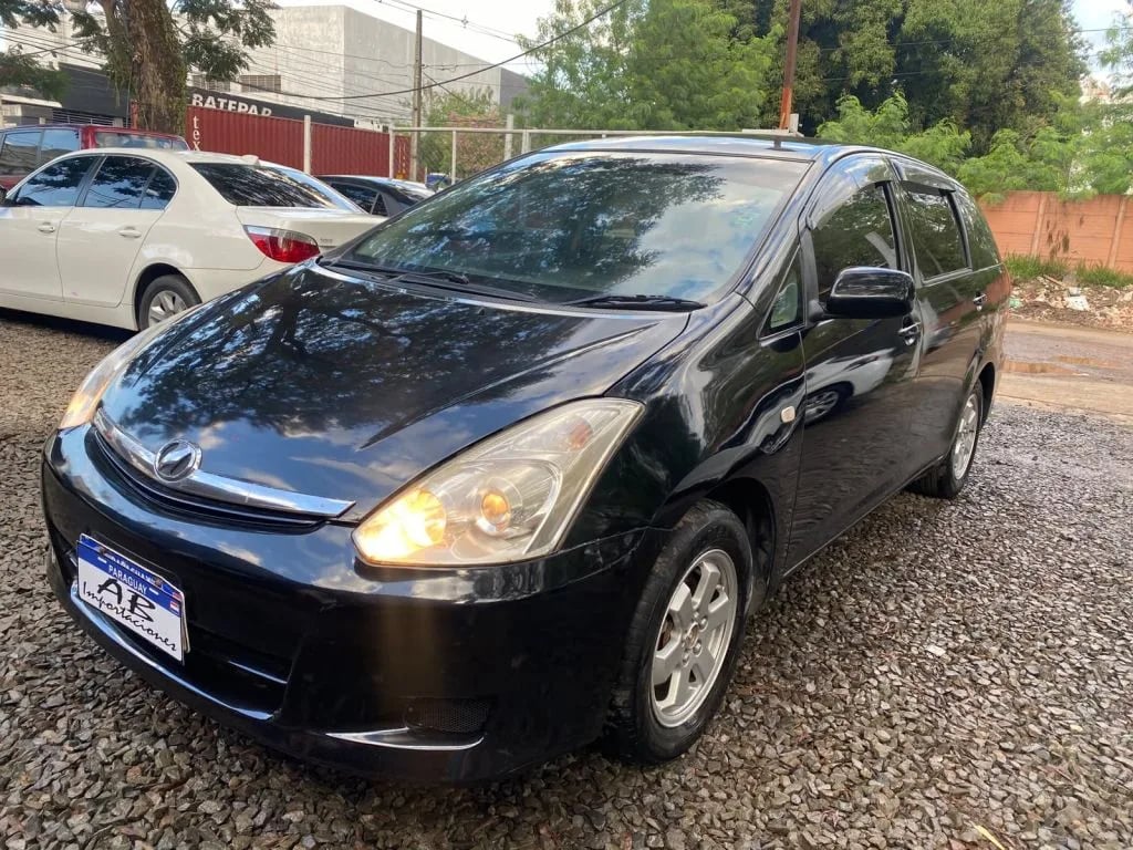 Toyota Wish — foto 2
