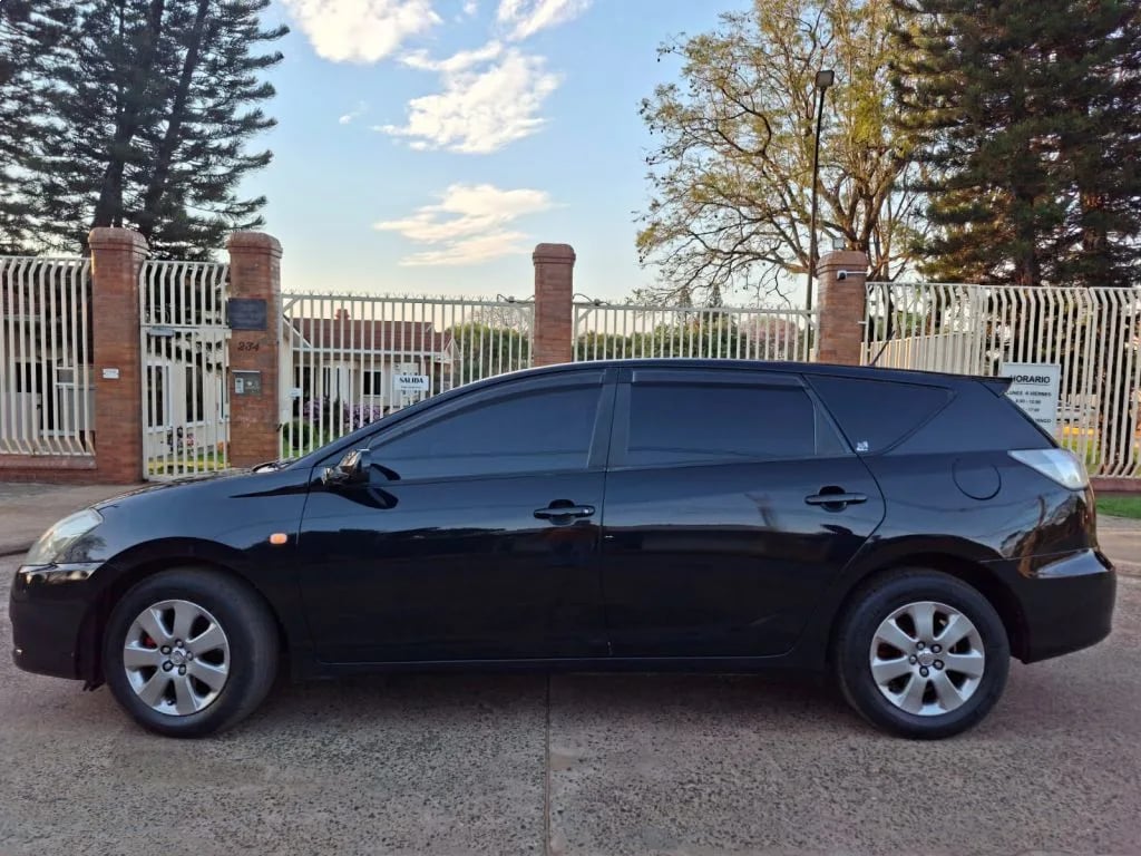 Toyota Caldina — foto 8
